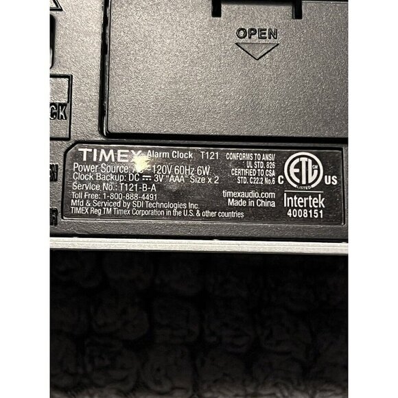 TIMEX T121-B-A Black/Silver Digital Alarm Clock W/ Red Display It Works - Picture 6 of 7